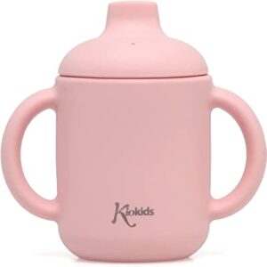 TASSE EN SILICONE ROSE AVEC POIGNÉES 120 ML 4M+ KIOKIDS